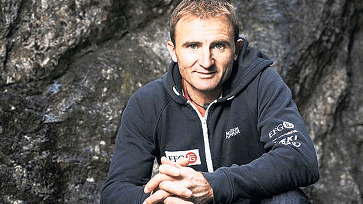 Everest’te rekor denemesi sonu oldu
