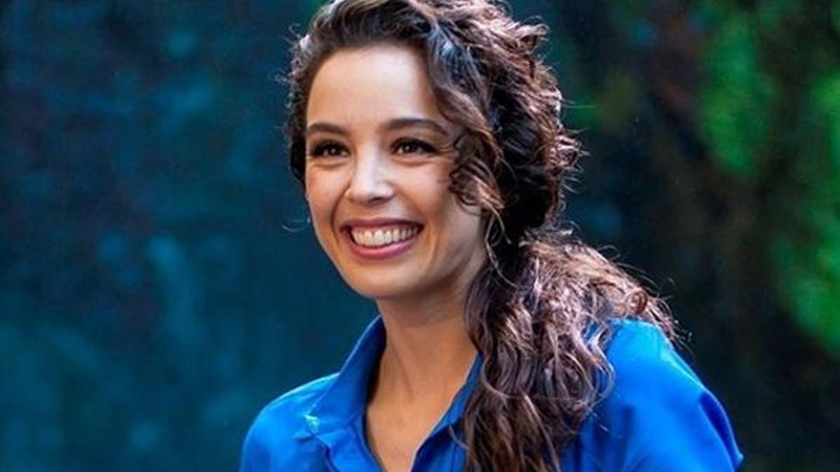 Azra Akın ne zaman evleneceğini açıkladı!