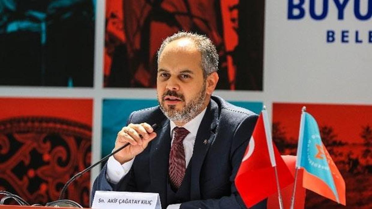 Bakan Kılıç'tan iki kulübe kutlama