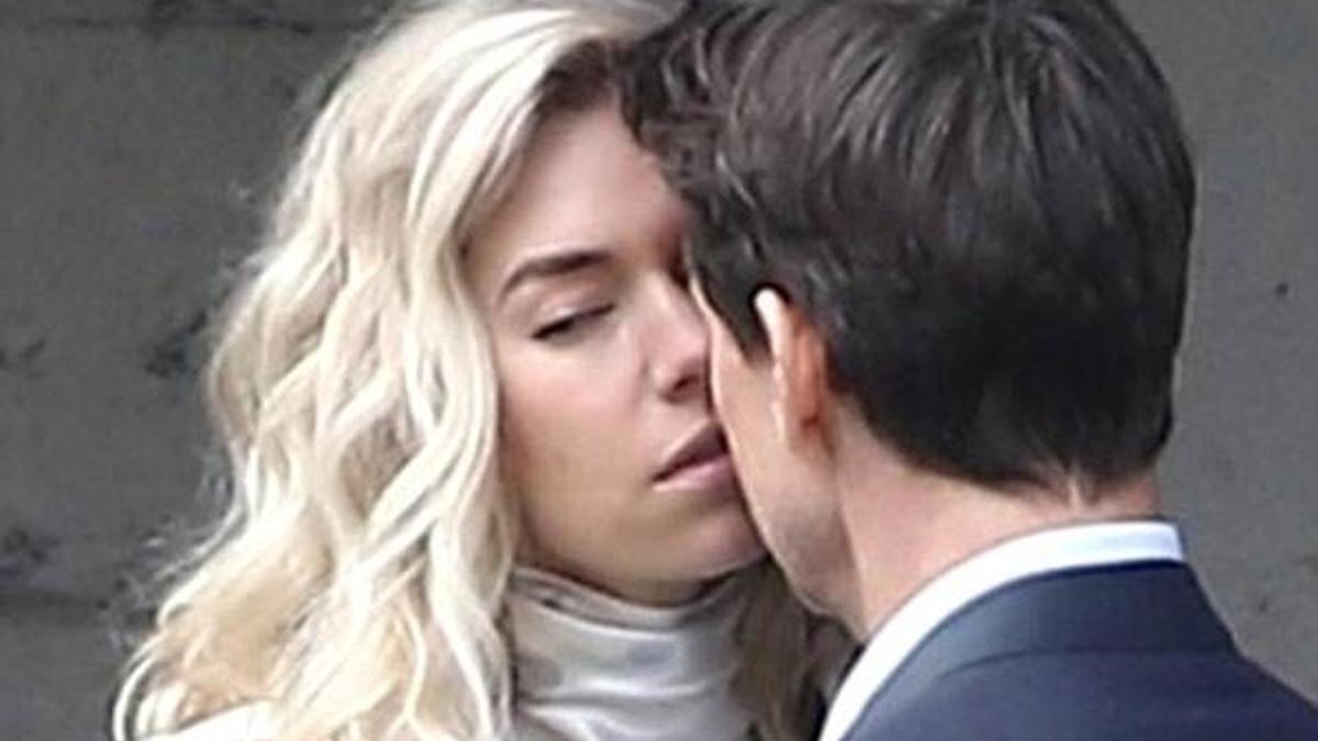 Tom Cruise ile Vanessa Kirby çok fena yakalandı!