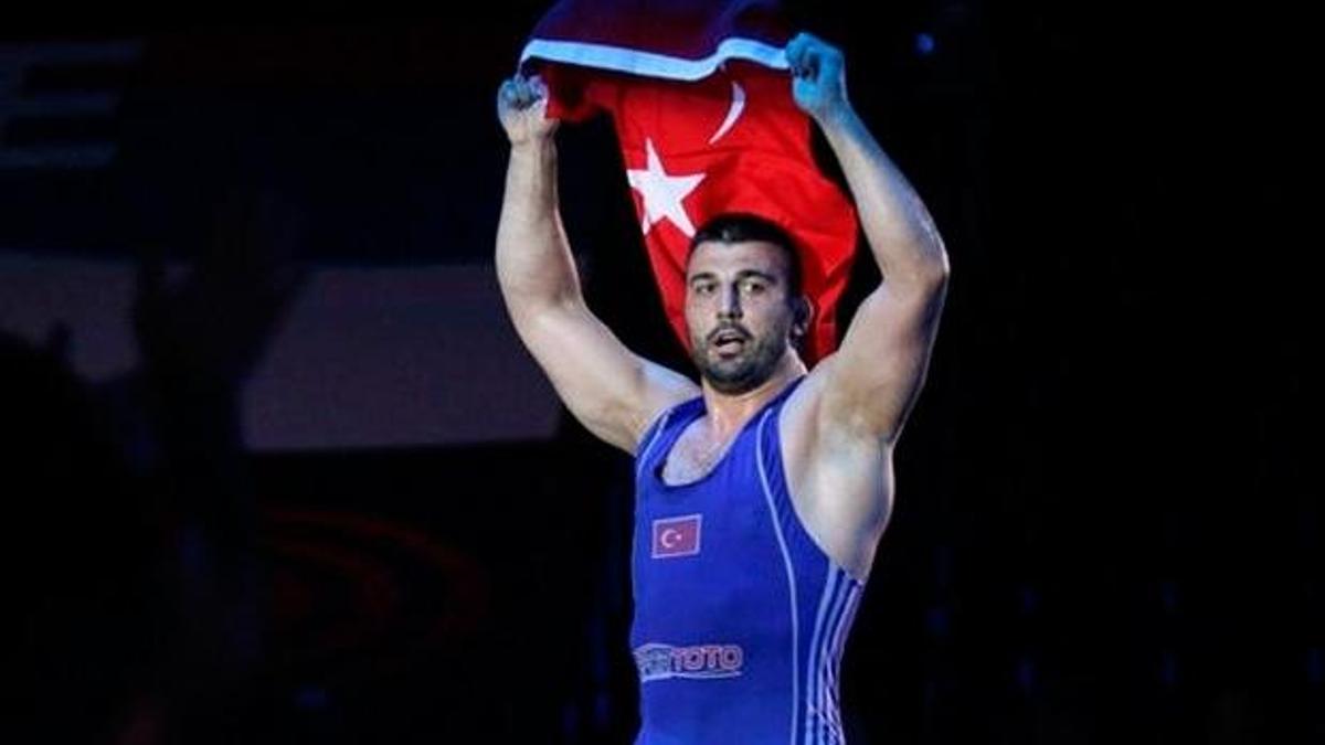 Cumhurbaşkanı Erdoğan, milli sporcu Yıldırım'ı kutladı
