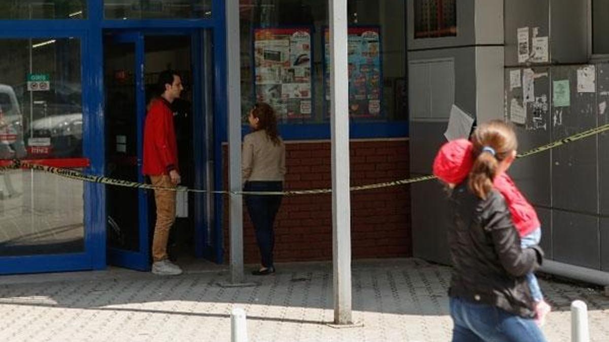 Kağıthane'de silahlı soygun