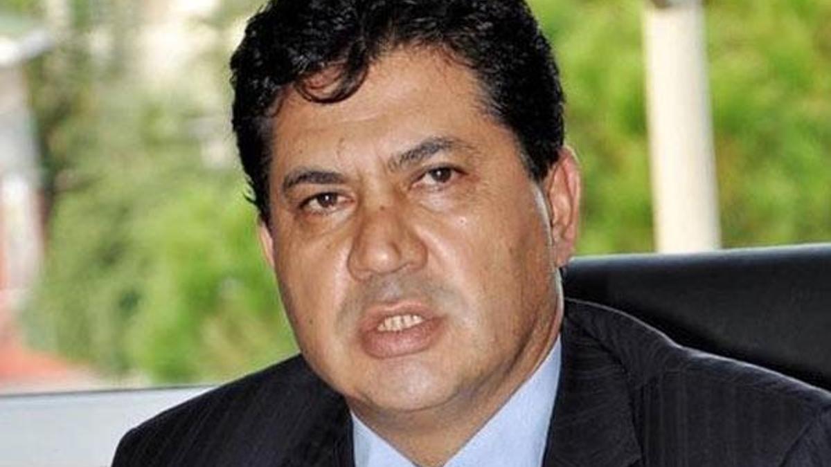 Kemer Belediye Başkanı Gül, CHP'ye geçti