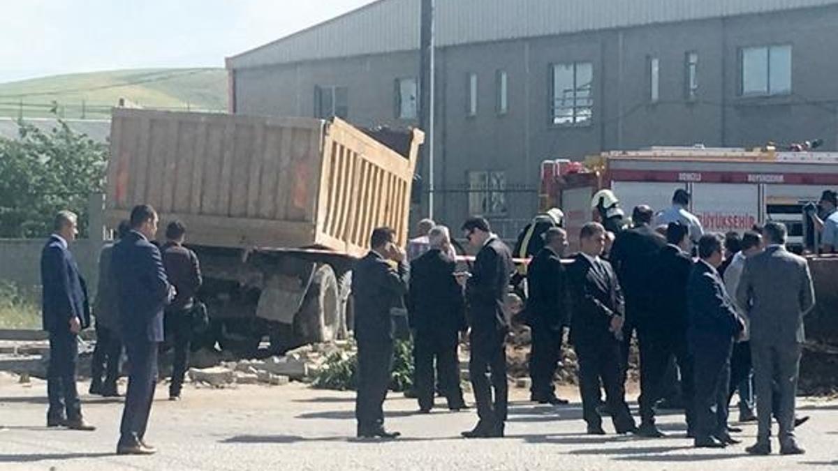 Cumhuriyet Başsavcısı ve soförü kazada öldü!