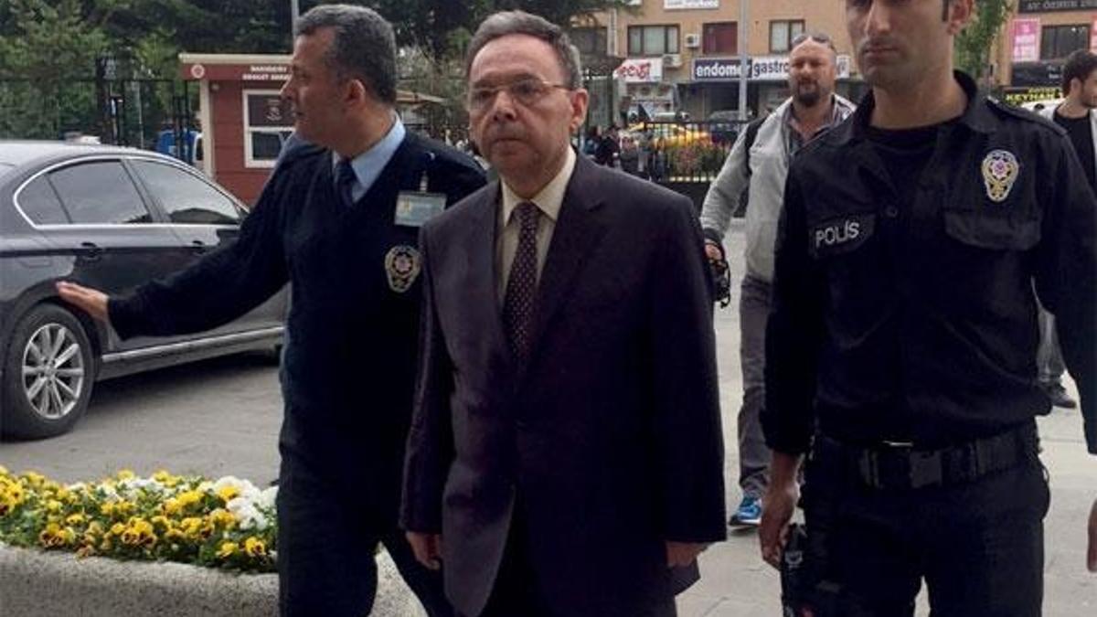 Süleyman Yeşilyurt teslim oldu