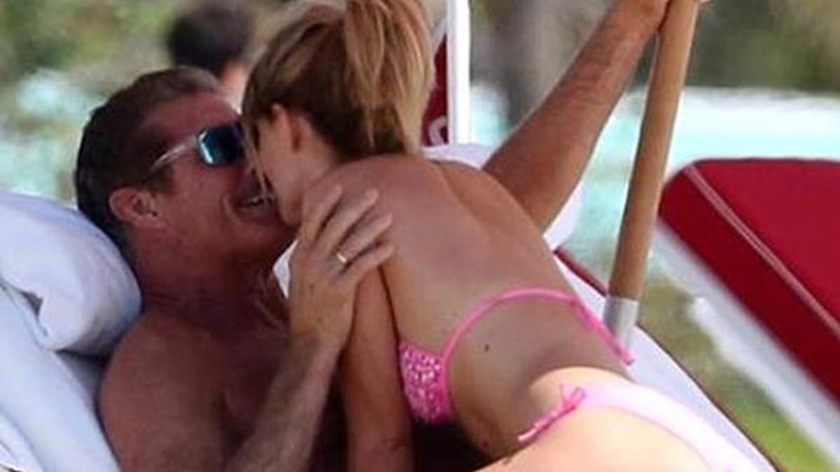 David Hasselhoff, 27 yaş küçük aşkıyla yakalandı!