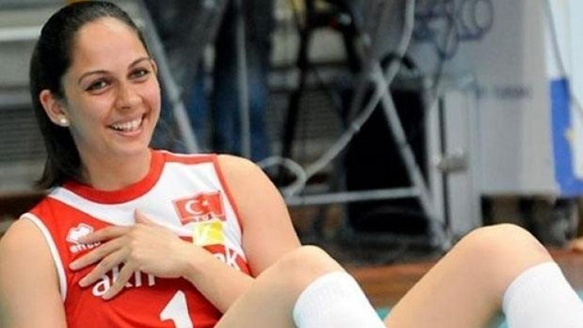 G.Saray'dan Eczacıbaşı'na transfer oldu