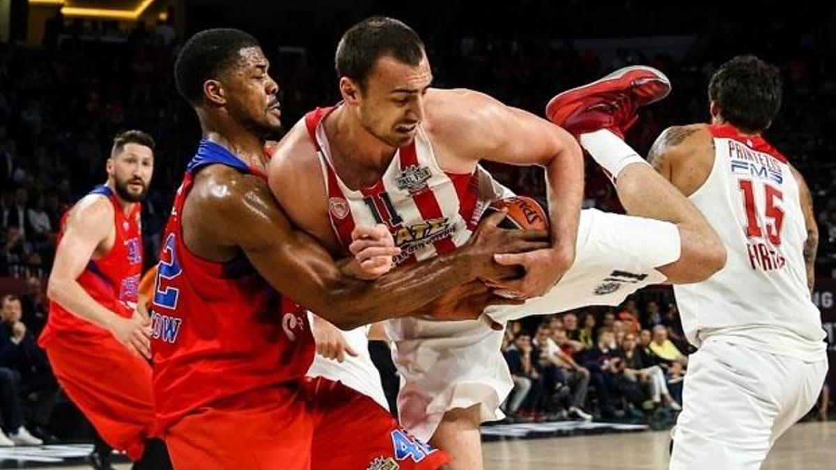 Euroleague'de ilk finalist Olympiakos!
