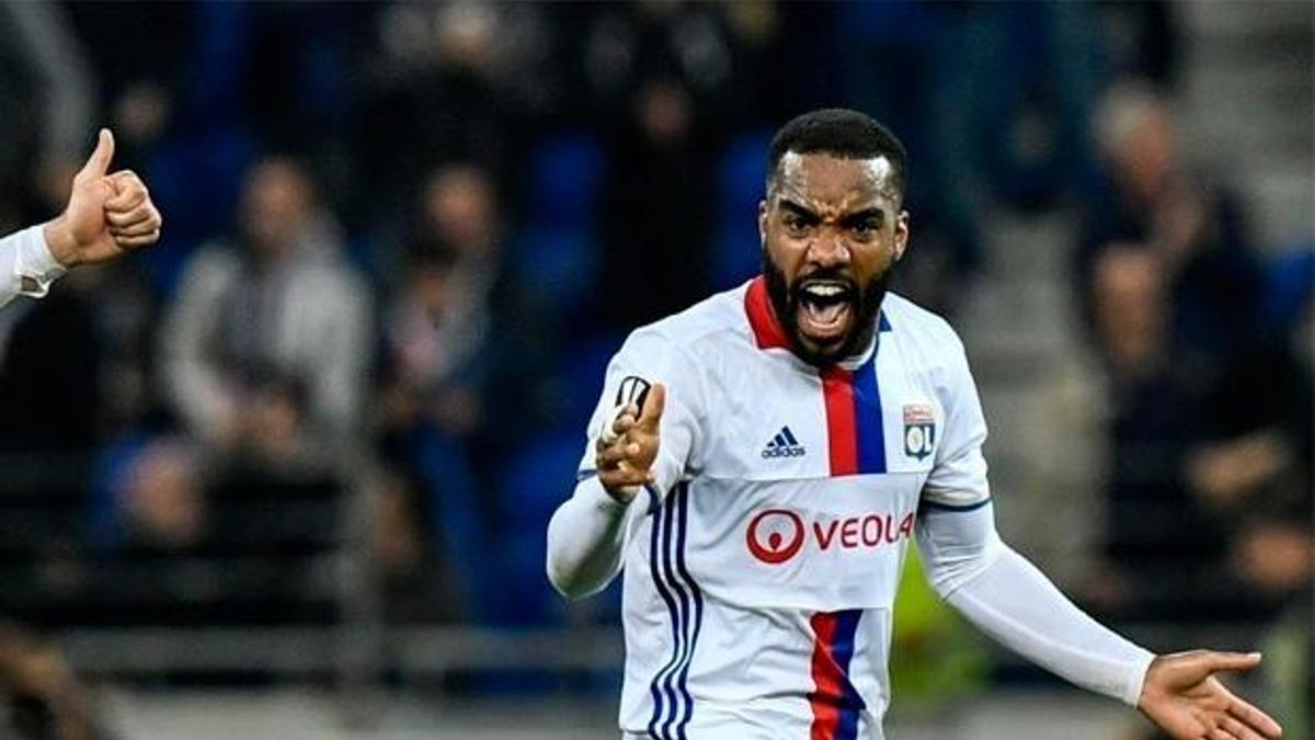 Başkan doğruladı! Lacazette'in yeni takımı...