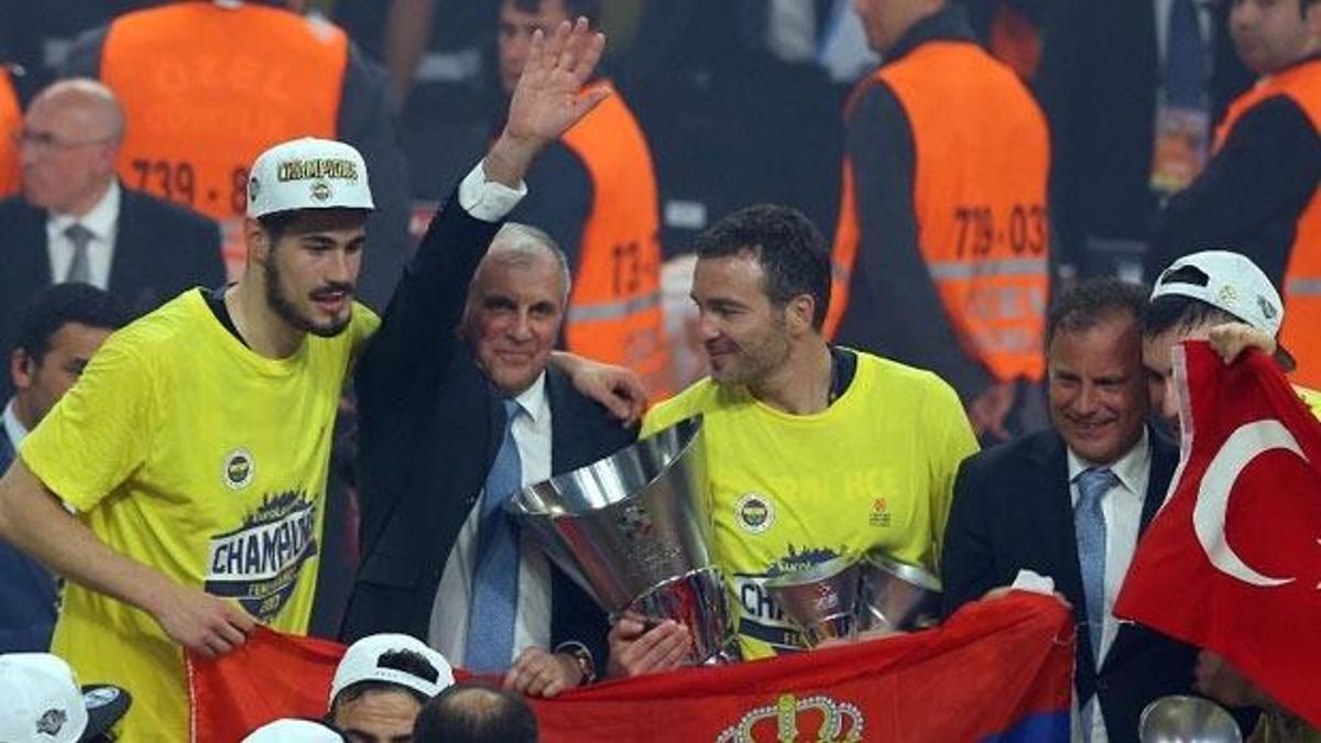 Obradovic: "Sahada yatıp kalkıyorum"