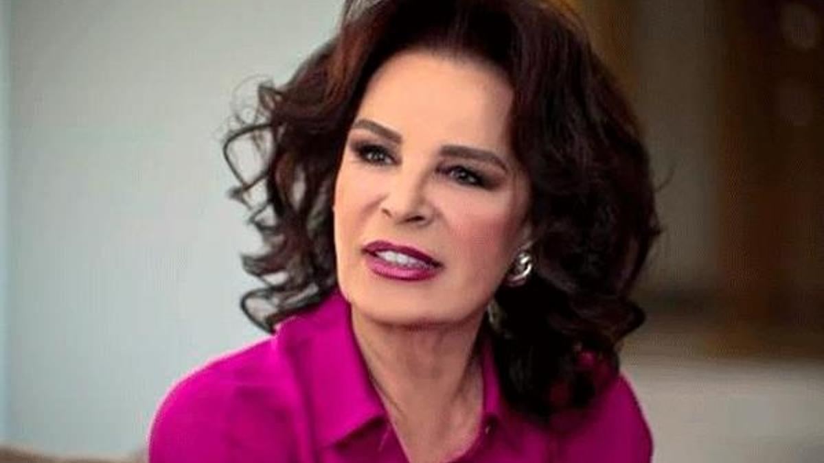 Hülya Koçyiğit, Amerika'da ameliyat oluyor