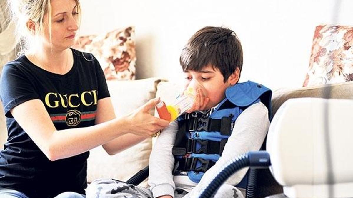 Altı yılda tam 90 ameliyat geçirdi