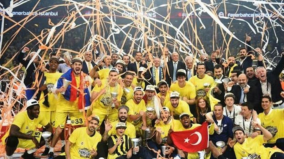 Fenerbahçe işi sıkı tutuyor! İki dünya yıldızı ile...