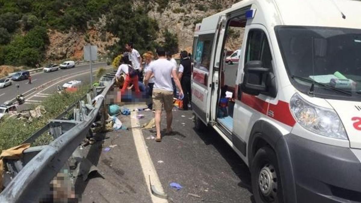 24 kişinin öldüğü kazada midibüsü, 'tamirci bilirkişi' de inceleyecek