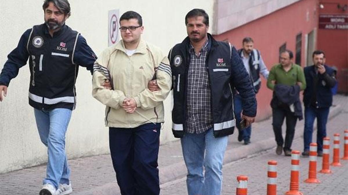 Avukatlara FETÖ operasyonu! Aralarında il başkanı da var