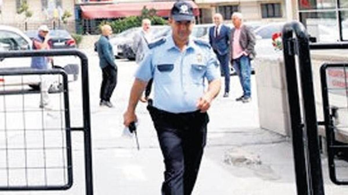 Sözcü’nün mali işler koordinatörü gözaltına alındı