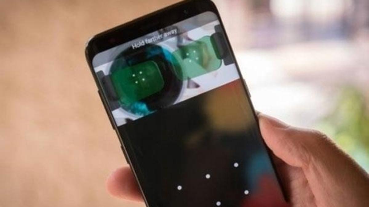 Galaxy S8 iris tarayıcıyı kandırdılar!