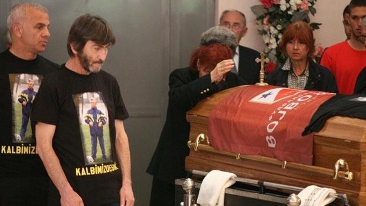 Veselinovic son yolcuğuna uğurlandı