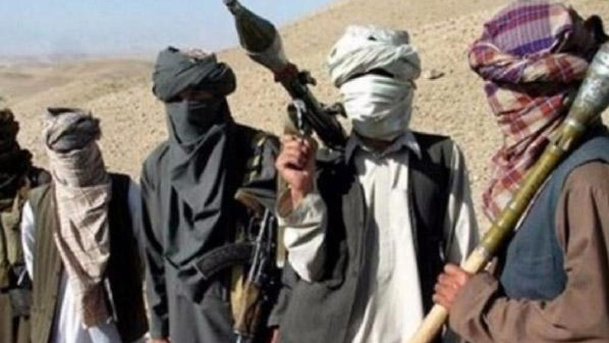 Pakistan'da 2 Taliban militanı idam edildi