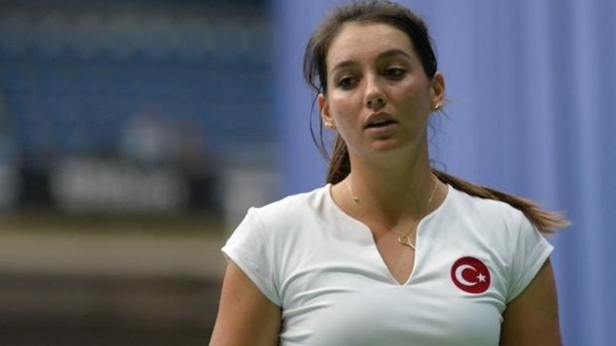 Roland Garros'a erken veda