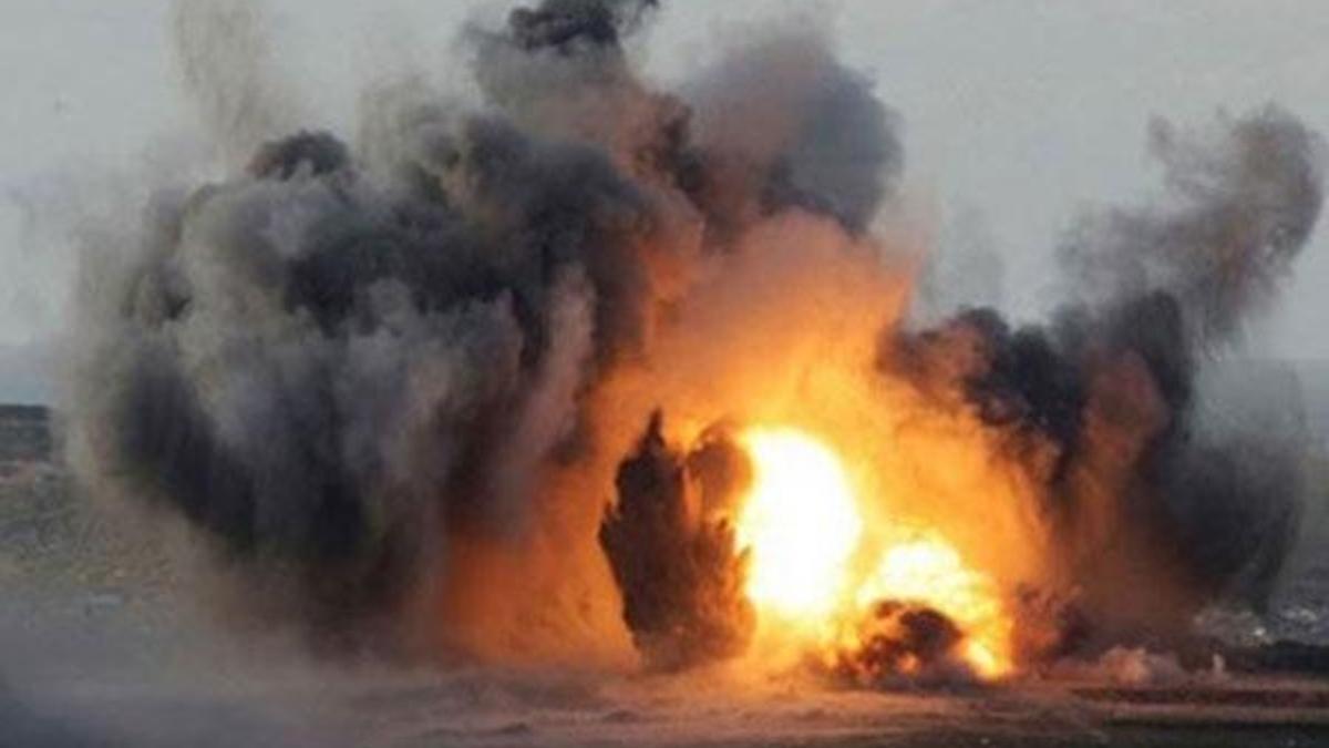Afganistan'da bombalı saldırı: 10 ölü
