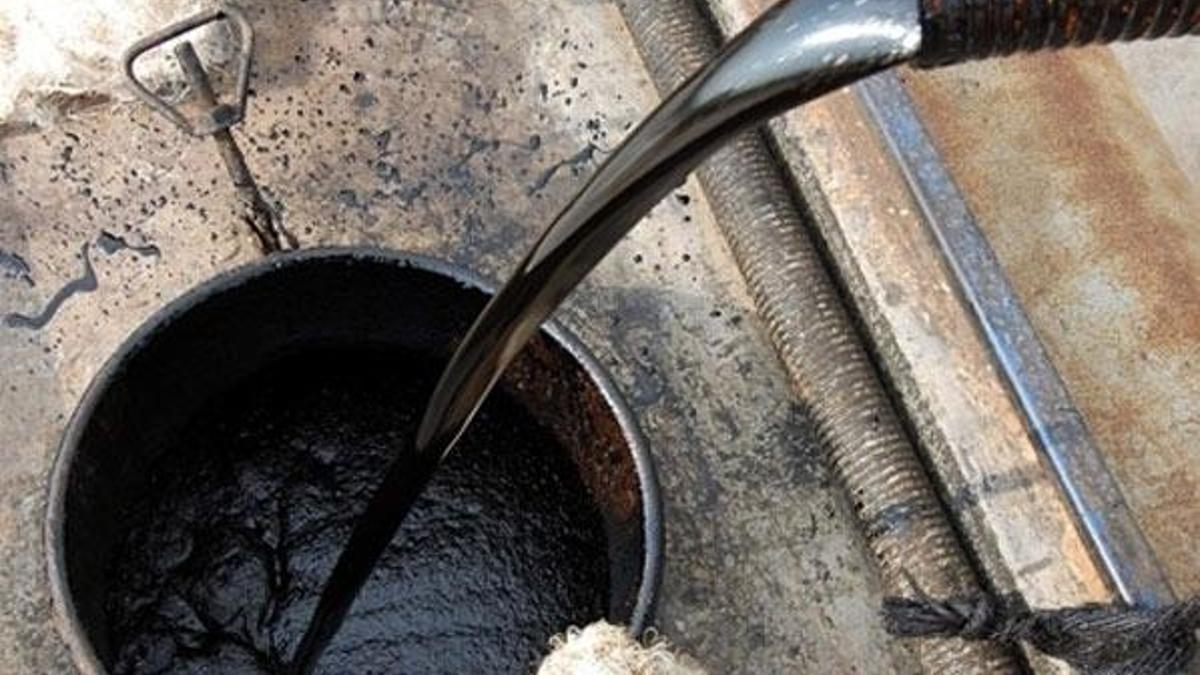 Batman'da 26 bin 700 litre ham petrol ele geçirildi