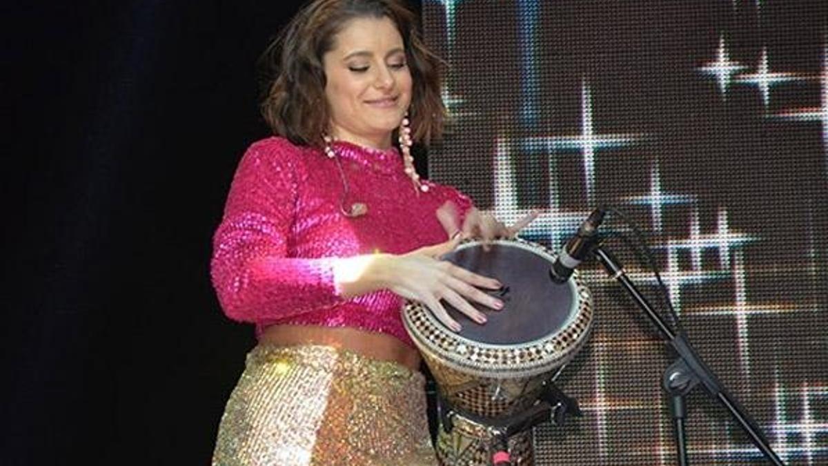 Atiye'den darbuka şov
