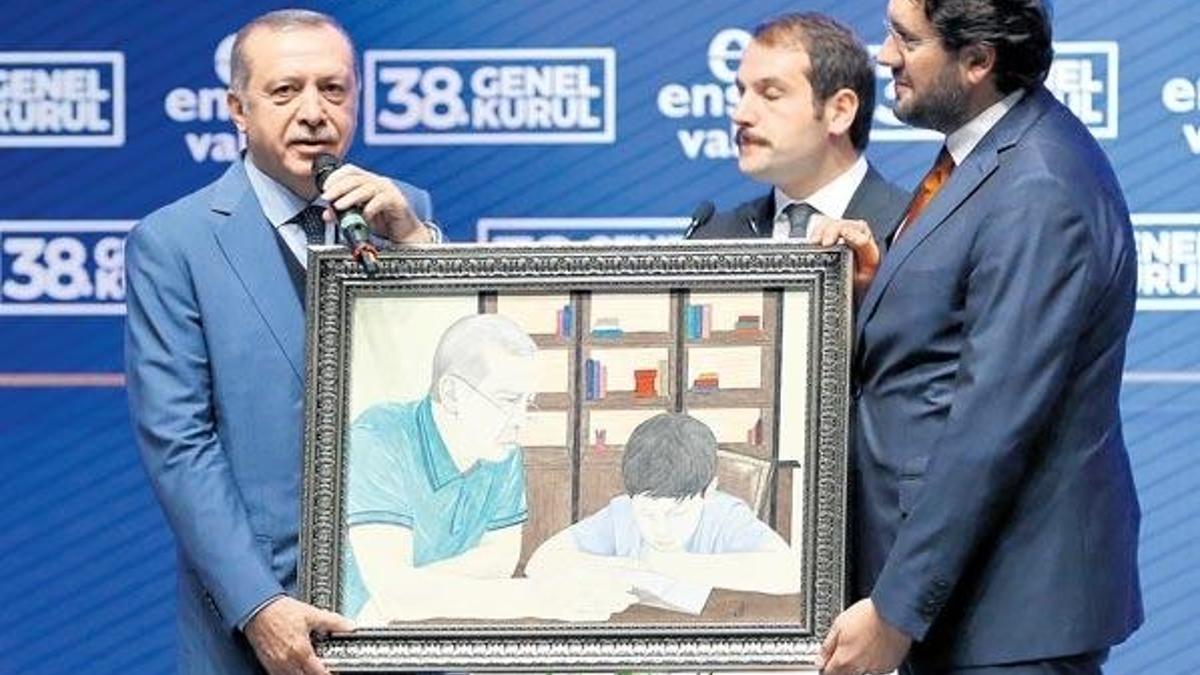 ‘Hâlâ kültürel iktidarımız konusunda sıkıntımız var’