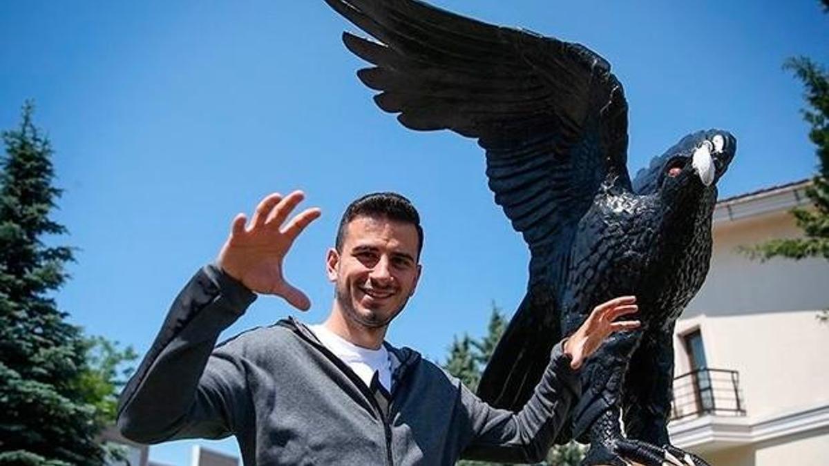 Oğuzhan'dan flaş van Persie açıklaması
