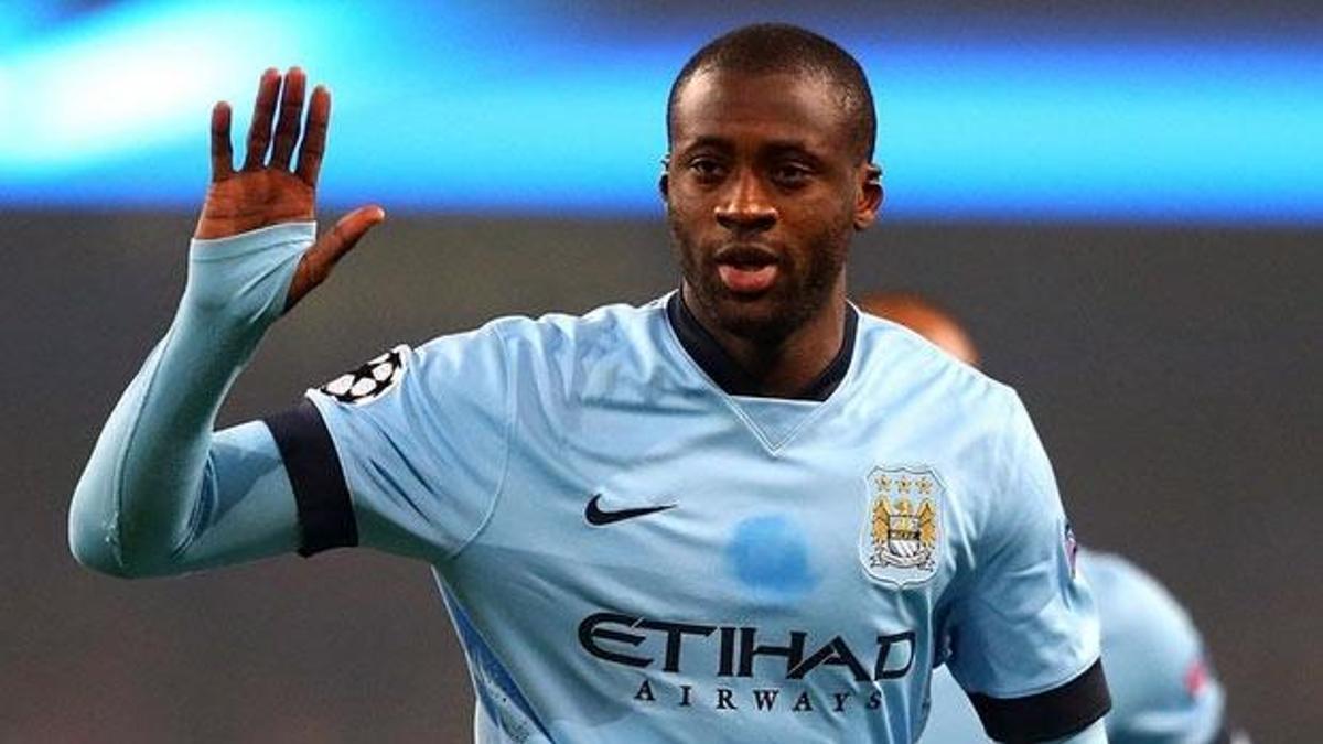 Yaya Toure bir yıl daha Manchester City'de