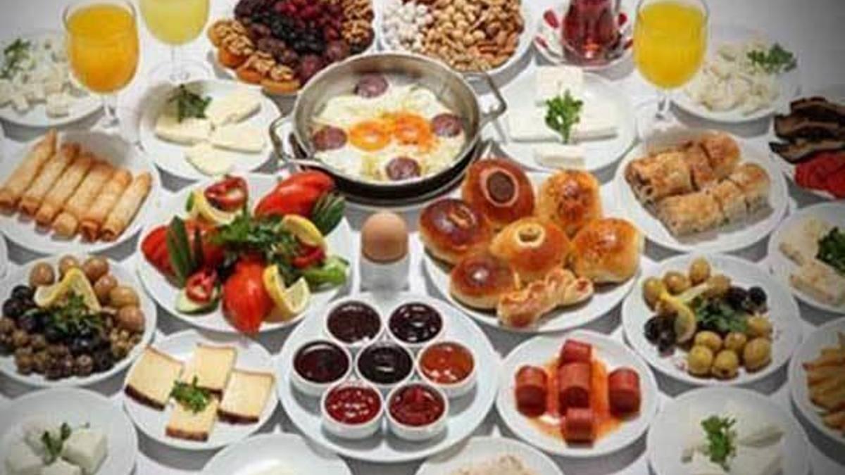 Bir kişilik oruç tutup, iki kişilik iftar yapmayın!