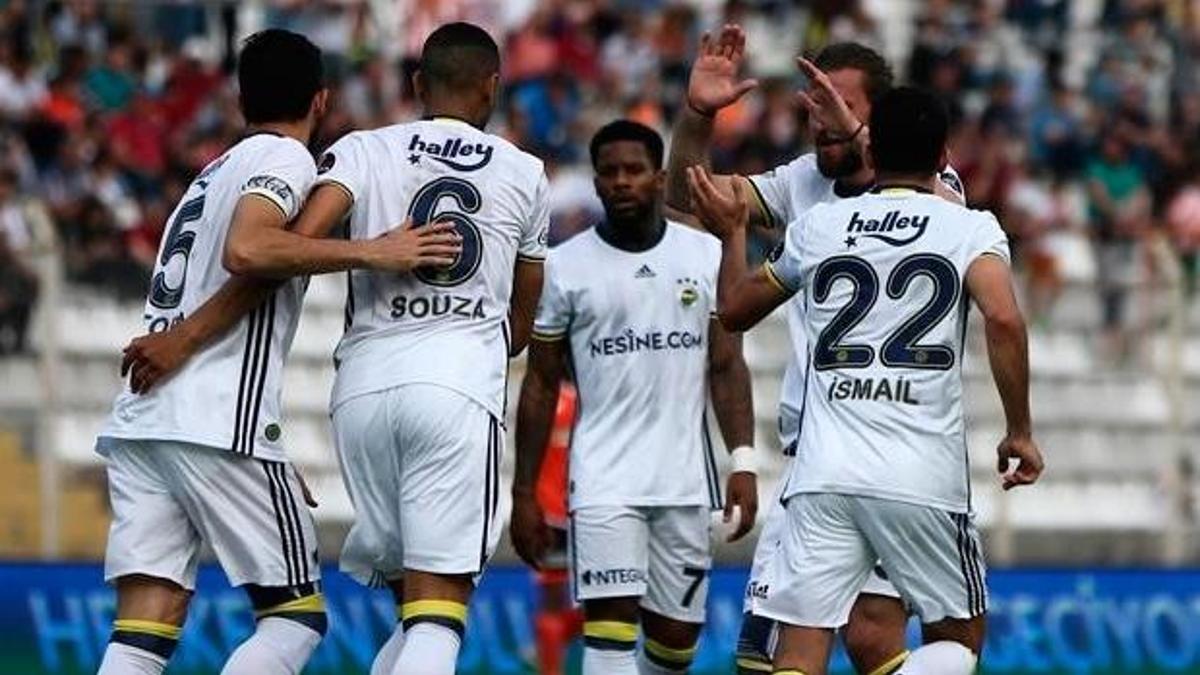 Fenerbahçe'de 6 oyuncu serbest