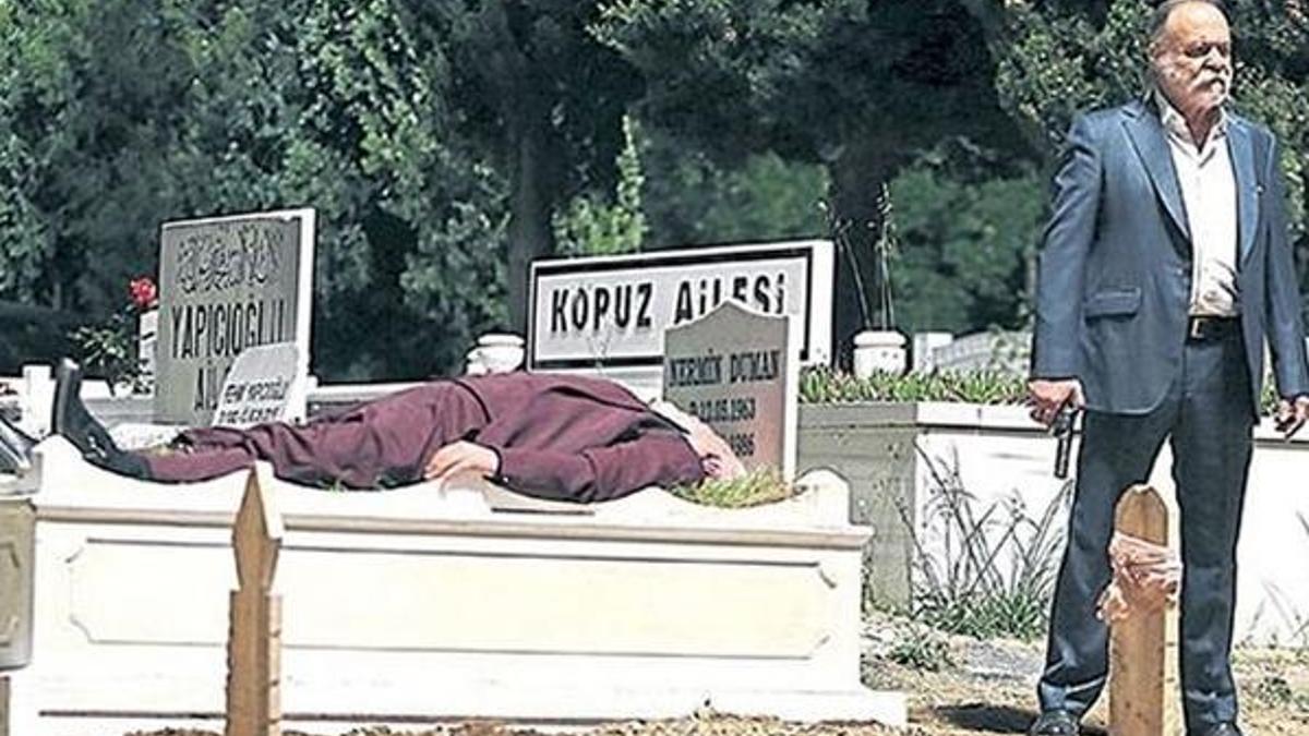 Kudret ölünce helvasını kavurdular!