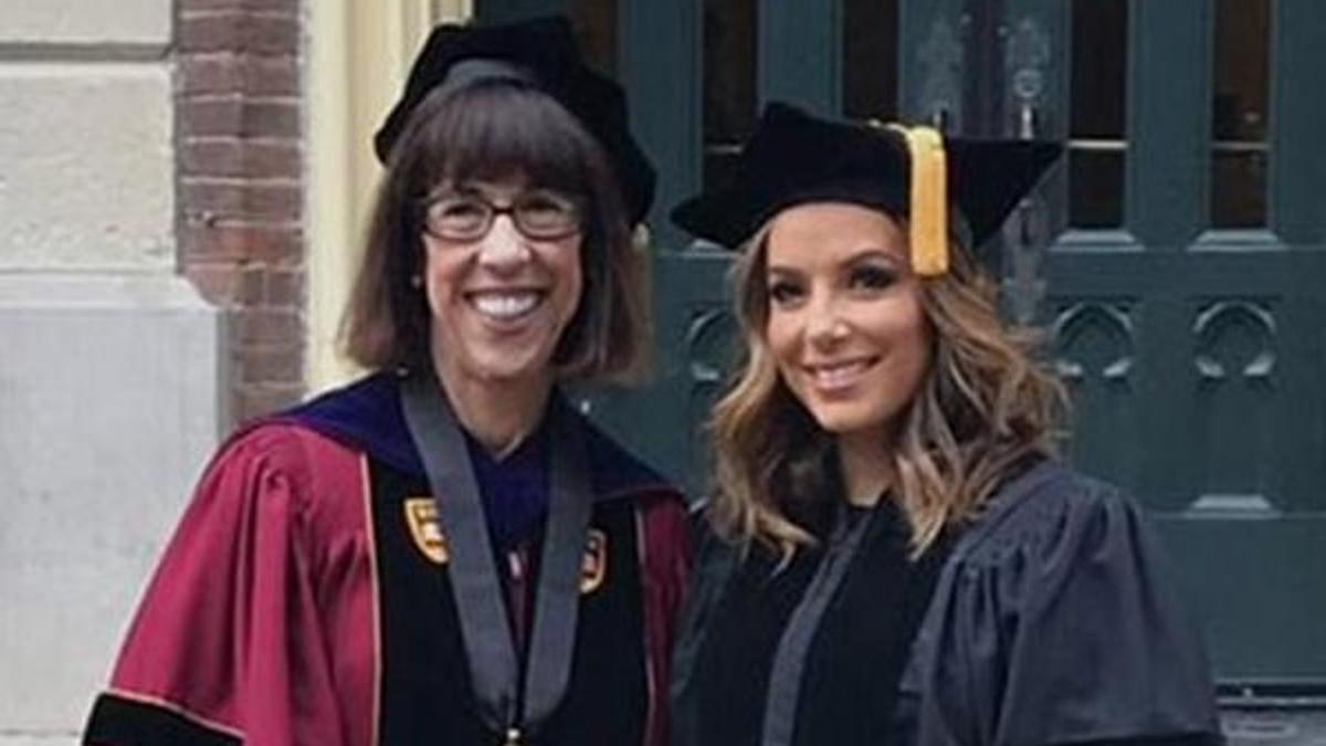 Eva Longoria artık Longoria- Baston!