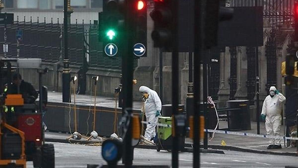 Londra saldırganlarından 3.'sünün kimliği açıklandı