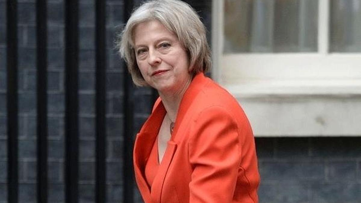 Theresa May'den çok sert açıklama! 'Terörü finanse edenler...'