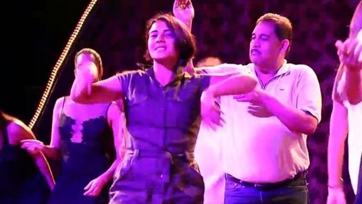 Survivor Sabriye Küba gecelerinde coştu!