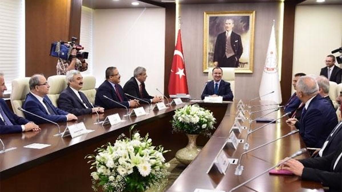 HSK'da görev dağılımı yapıldı
