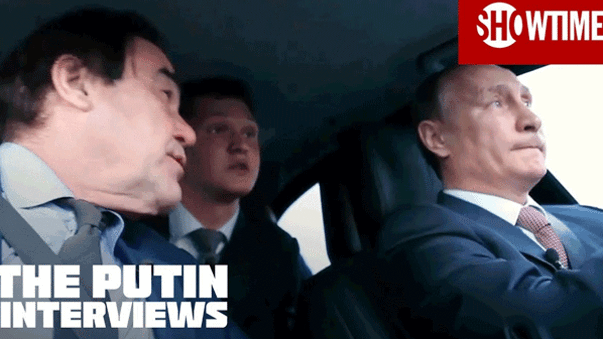 Putin'e soru: Eşcinsel bir adamla duşta yalnız kalırsanız ne yapardız?