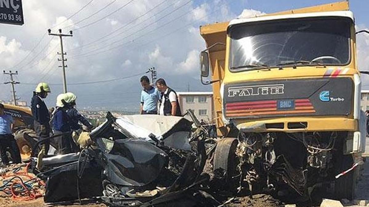 Cumhuriyet’in ‘biçti’ tweetine dava!