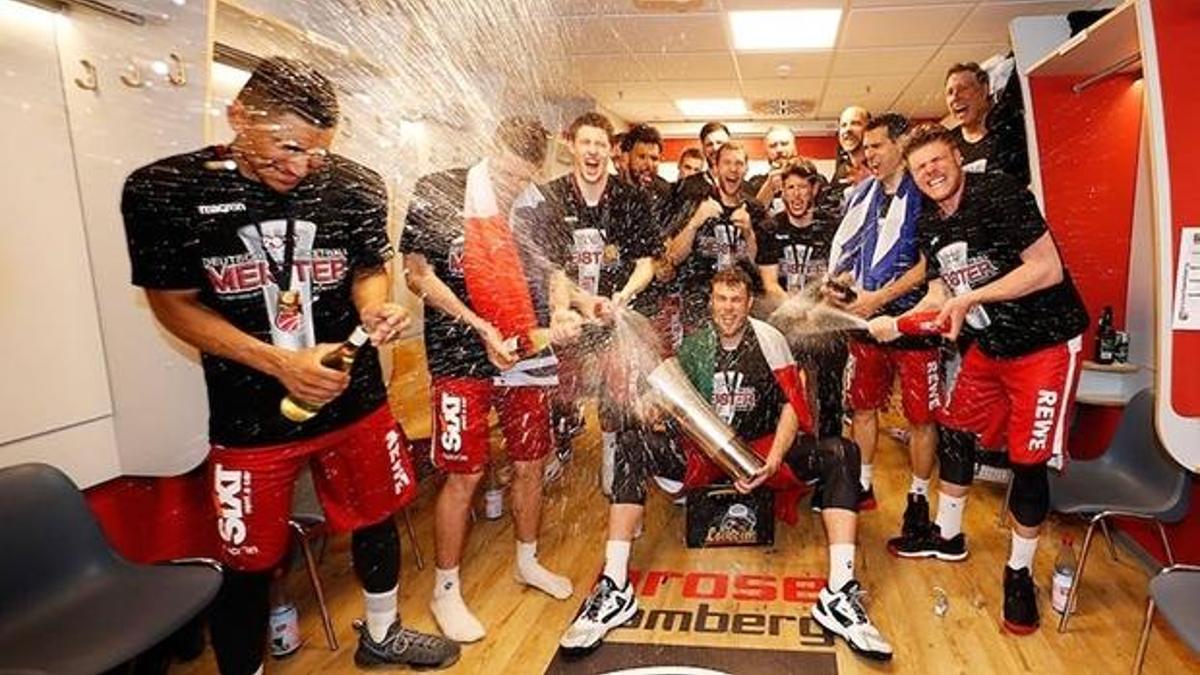 Almanya'da Brose Bamberg şampiyon oldu