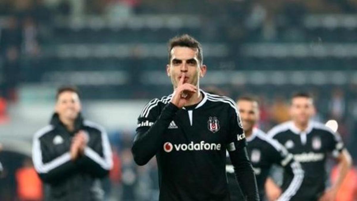 Rhodolfo resmen Beşiktaş'tan ayrıldı!