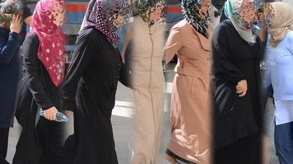 Bir rezillikleri daha ortaya çıktı! A kategorisindeki kadınları...