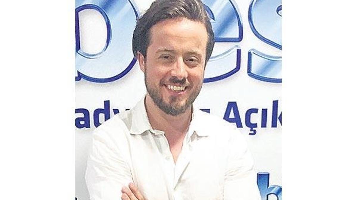 90’lar bambaşkaydı