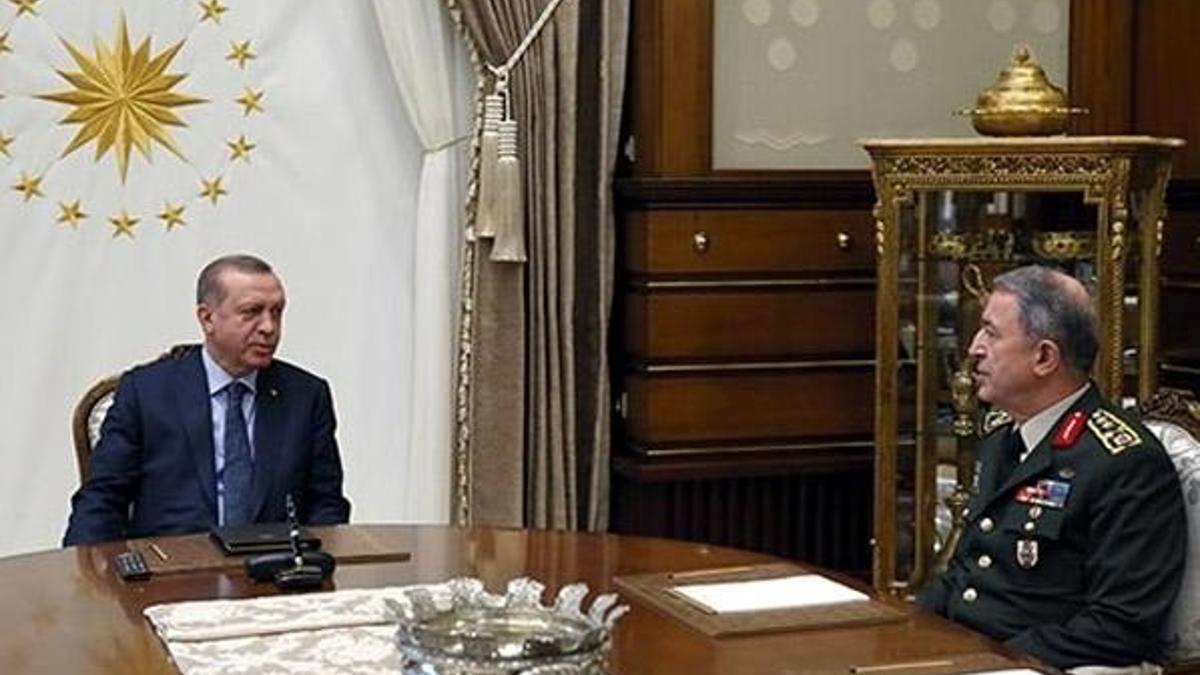 Cumhurbaşkanı Erdoğan Hulisi Akar'ı kabul etti