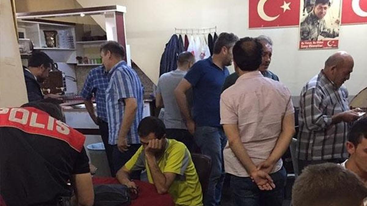 Konya'da kahvehane ve derneklere kumar baskını