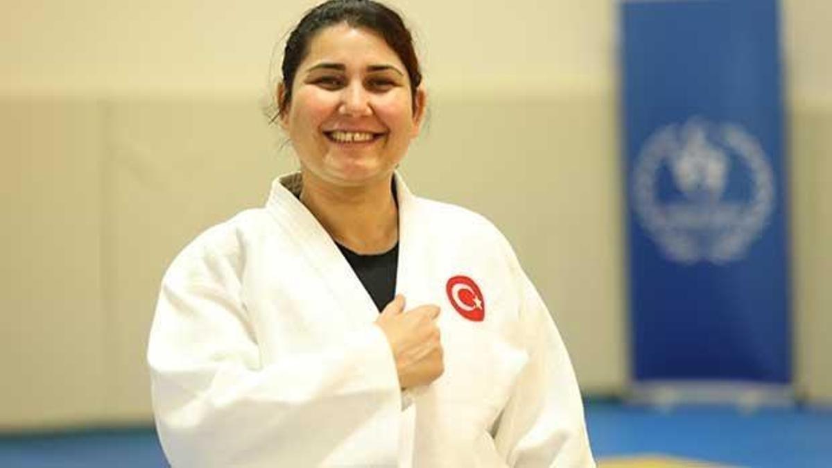 Mesme Taşbağ bronz madalya kazandı