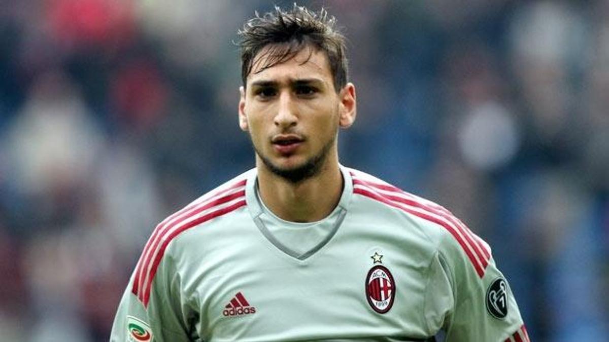 İtalya'da Donnarumma tartışması büyüyor