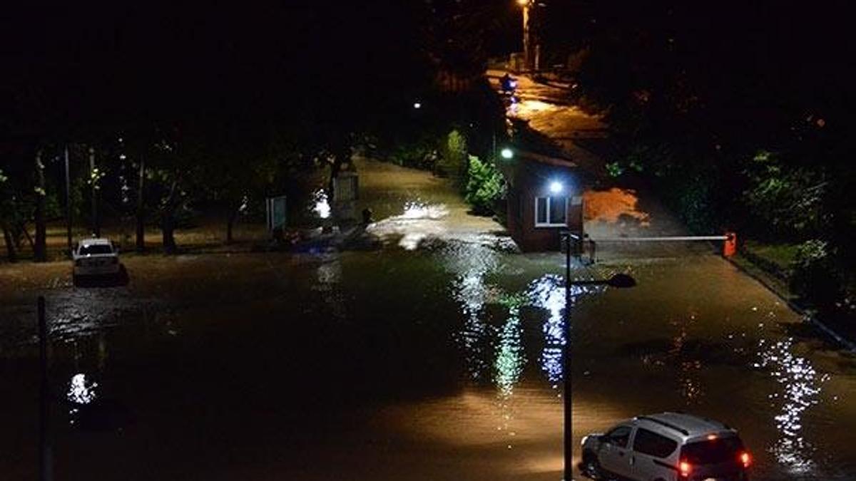 Zonguldak sular altında kaldı