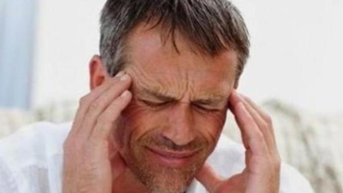 Baş ağrısının nedeni D vitamini eksikliği olabilir